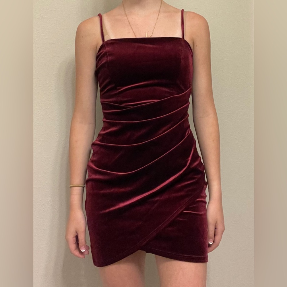 Windsor burgundy velvet dress